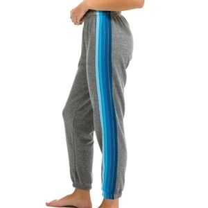 ⚠️‼️ISO‼️⚠️ aviator nation